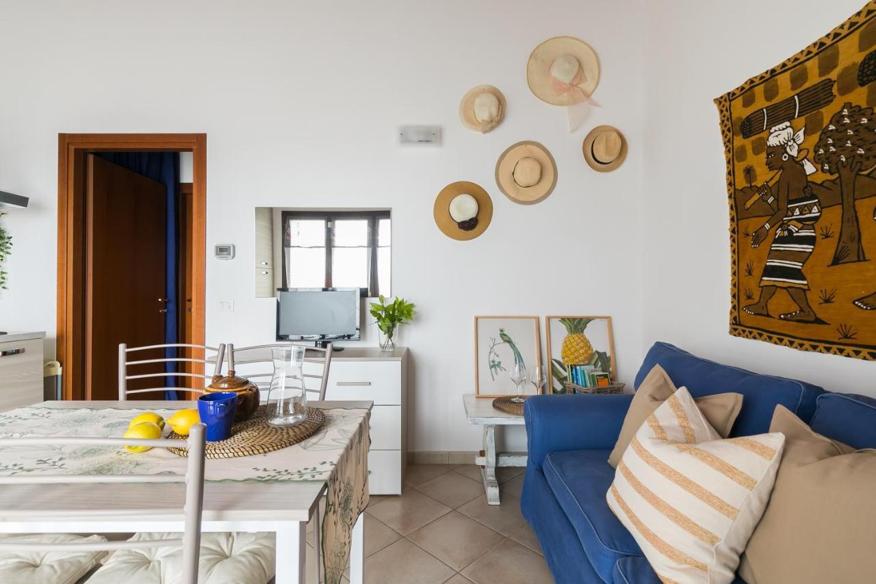 Noi 2 Vacanze - Il Nido Di Gina Contignano Bagian luar foto