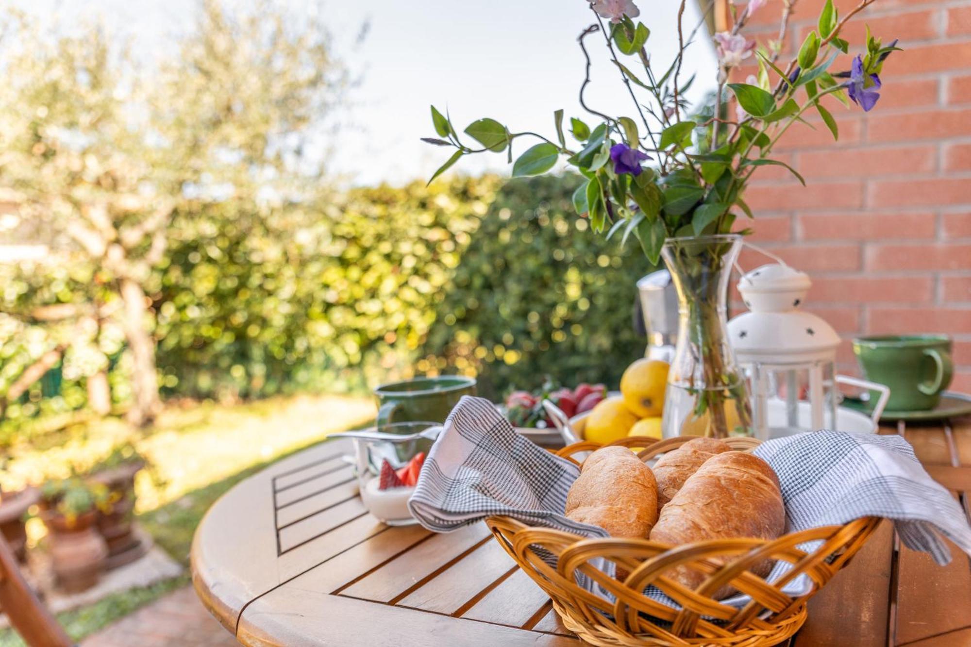 Noi 2 Vacanze - Il Nido Di Gina Contignano Bagian luar foto